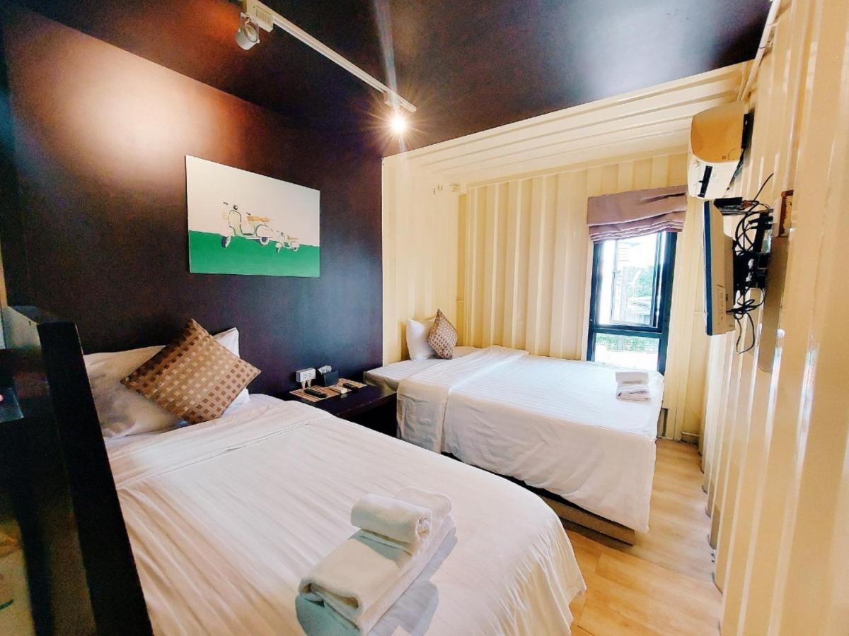 Retro Box Hotel Chumphon Εξωτερικό φωτογραφία
