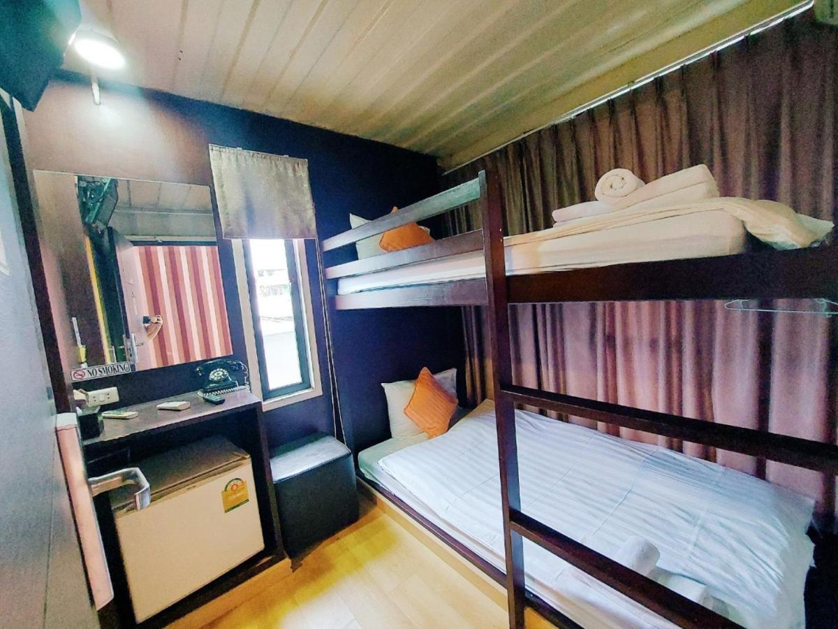 Retro Box Hotel Chumphon Εξωτερικό φωτογραφία
