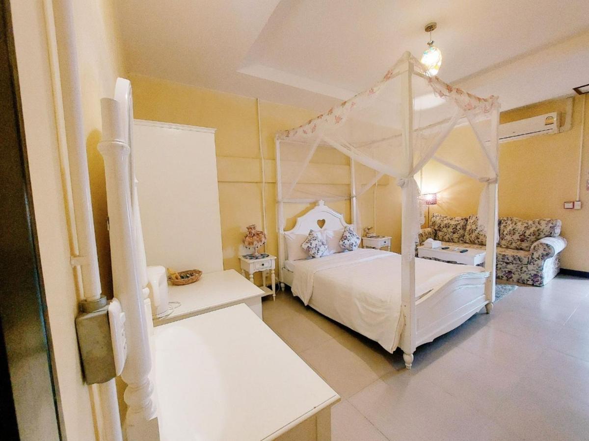 Retro Box Hotel Chumphon Εξωτερικό φωτογραφία