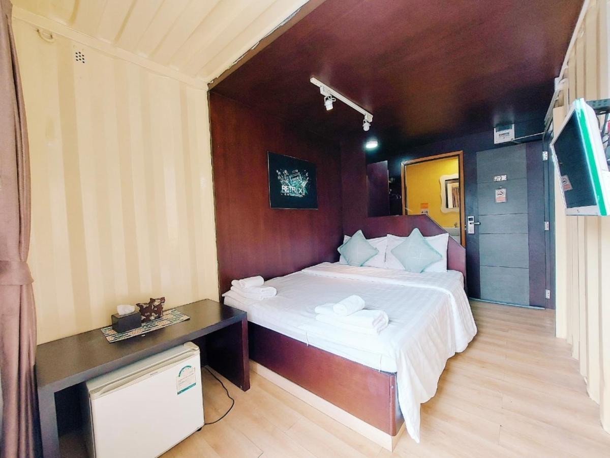 Retro Box Hotel Chumphon Εξωτερικό φωτογραφία