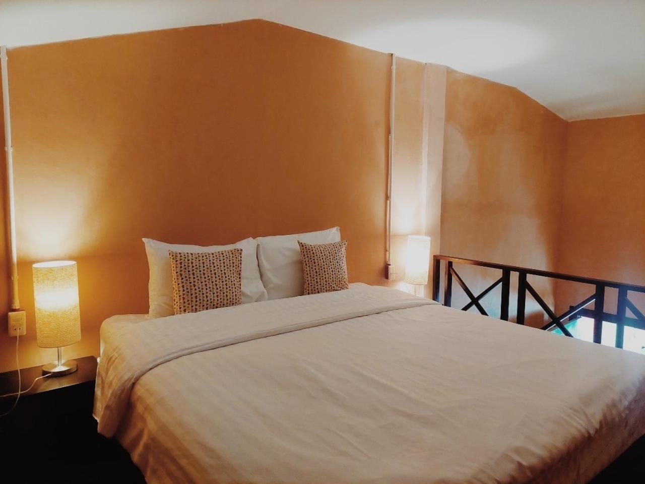 Retro Box Hotel Chumphon Εξωτερικό φωτογραφία