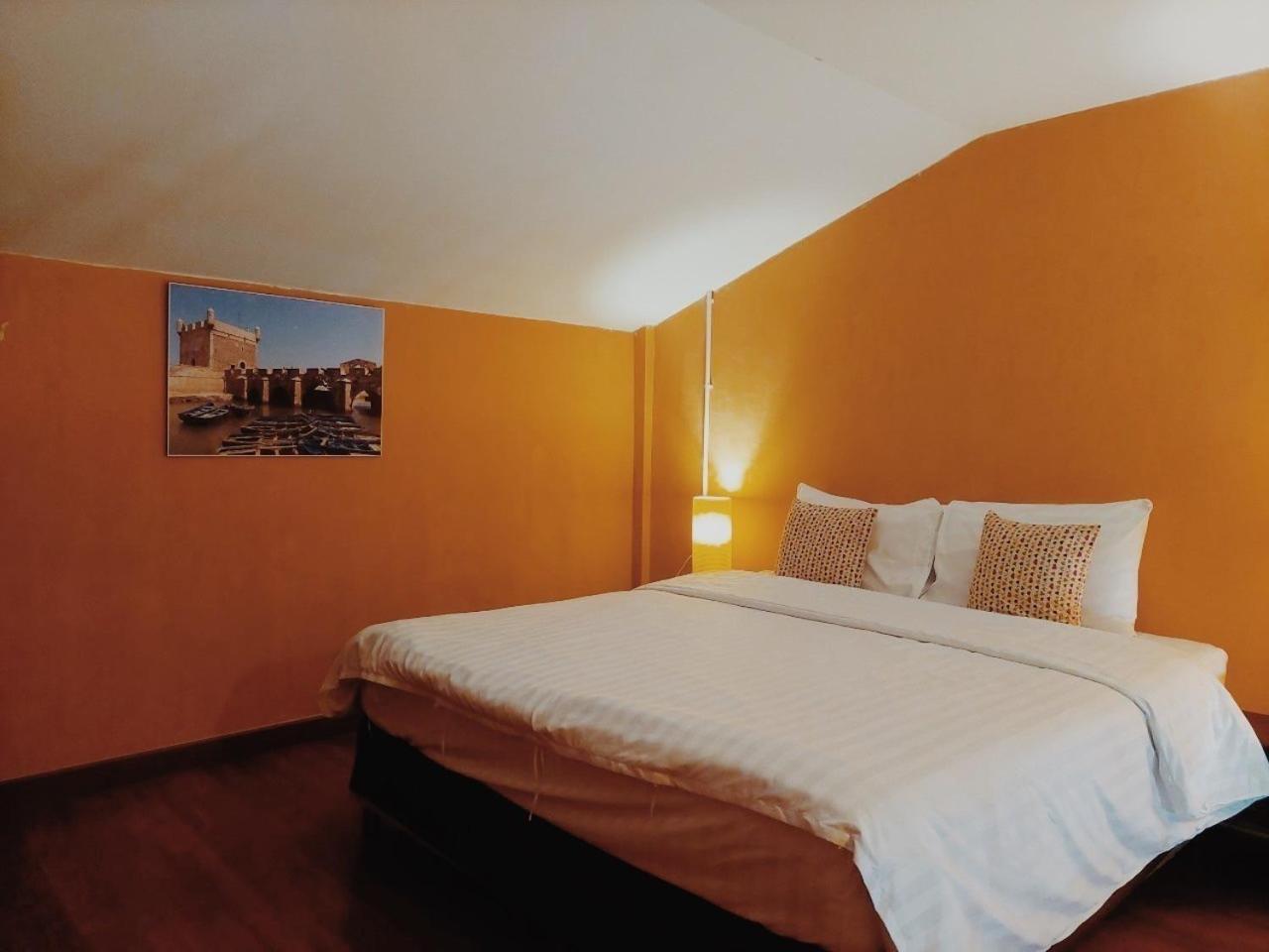 Retro Box Hotel Chumphon Εξωτερικό φωτογραφία