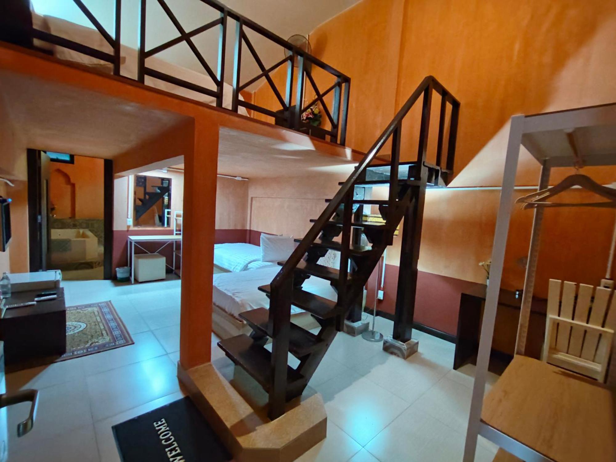 Retro Box Hotel Chumphon Εξωτερικό φωτογραφία