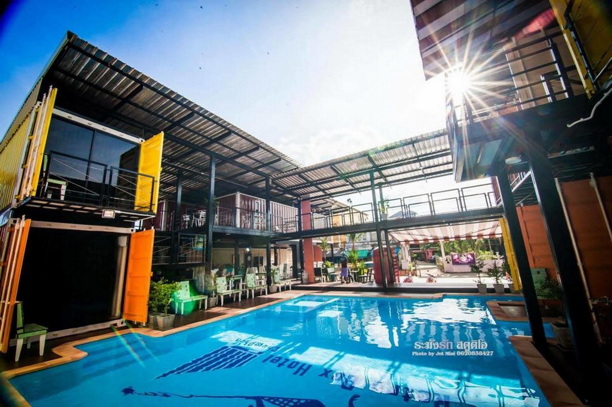 Retro Box Hotel Chumphon Εξωτερικό φωτογραφία