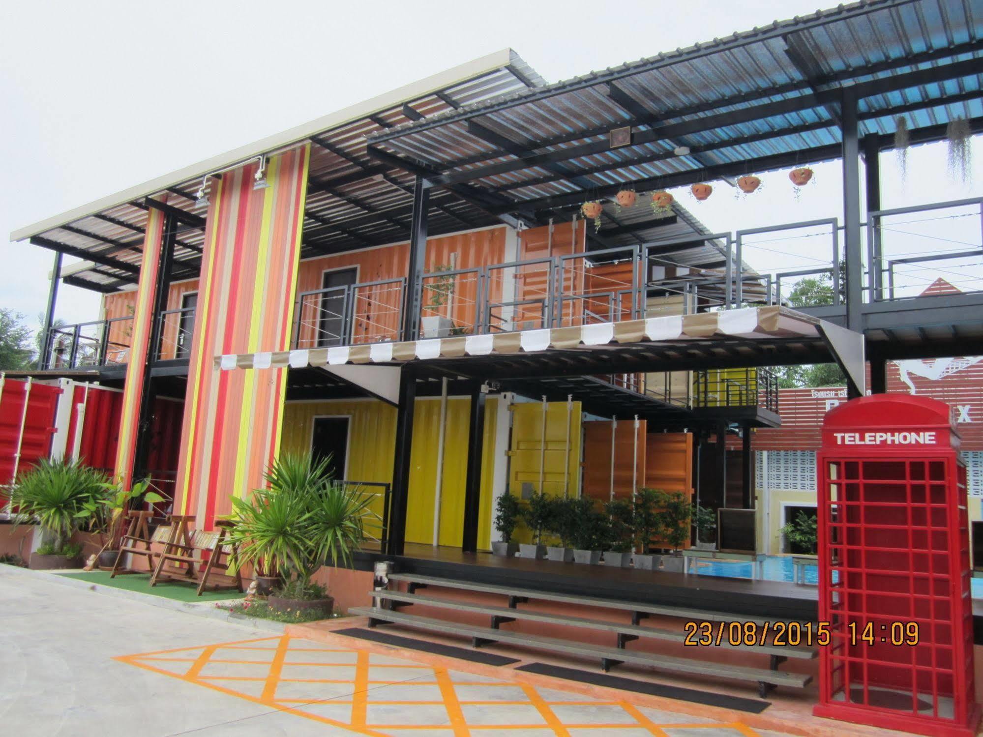 Retro Box Hotel Chumphon Εξωτερικό φωτογραφία